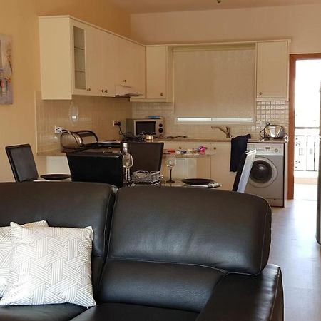 Petras Cozy Nest, 1-bedroom apt., Paphos-Universal Zewnętrze zdjęcie